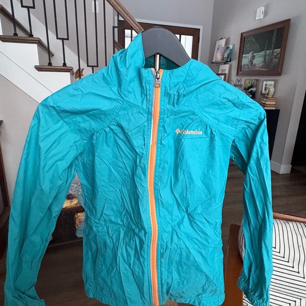 Columbia Aqua Windbreaker with Blue Accents